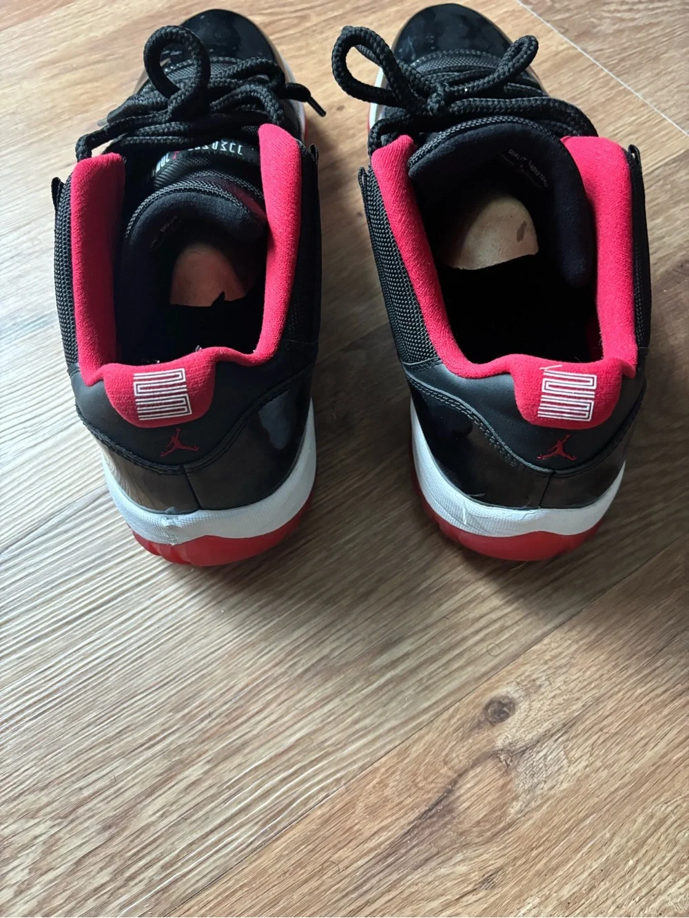 Jordan 11 low breads (no Box)